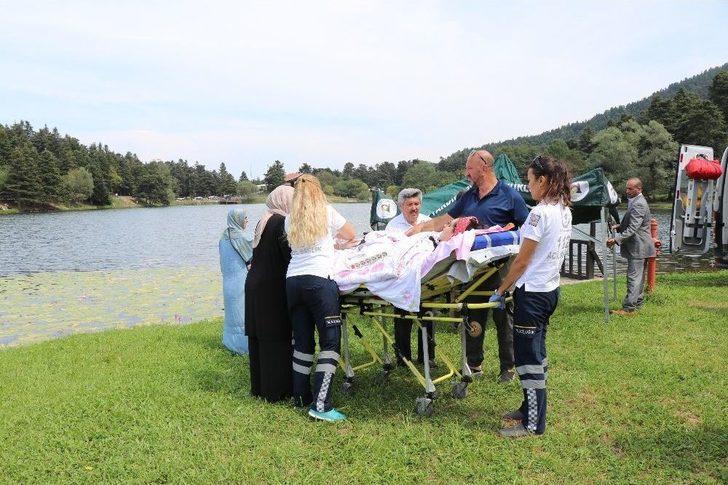 Yardım Meleği Als Hastası Özlem, 10 Yıl Sonra Tekrar Gölcük Tabiat Parkı’na Geldi G1