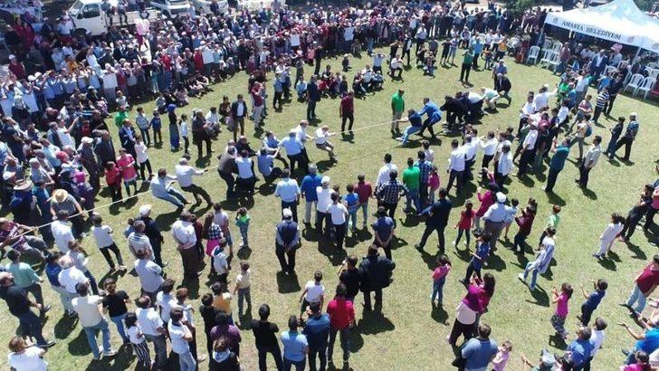 Kuzoluk Yaylasında Coşkulu Şenlik G2