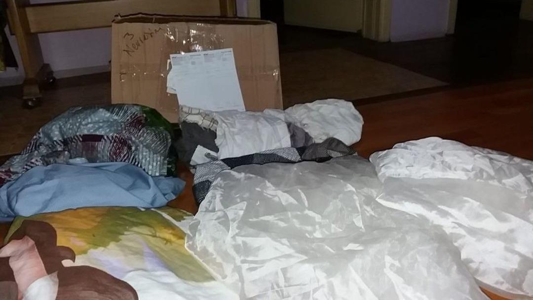 Tv&rsquo;de G&ouml;rd&uuml;ğ&uuml; &Ccedil;arşafları Almak İsterken Dolandırıldı