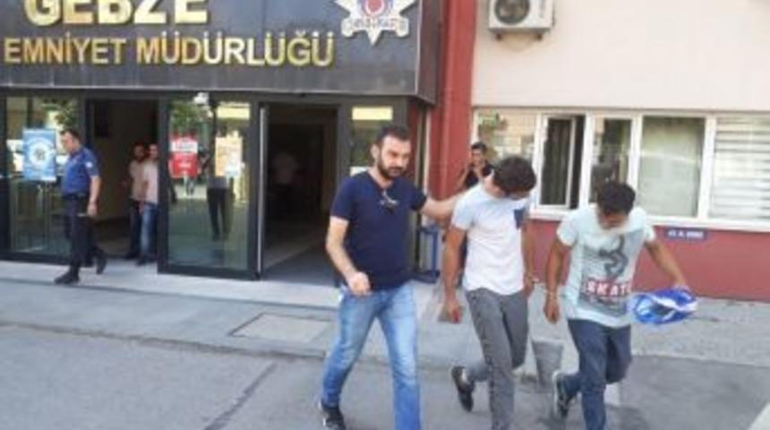 Girdikleri İşyerinden 12 Bin Tl Değerinde Malzeme Ve Elektronik Cihaz Çaldılar