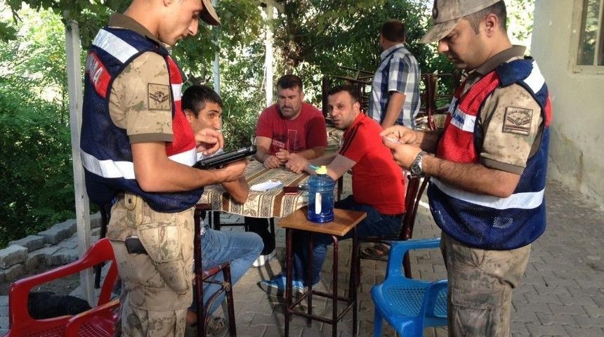 Elazığ&rsquo;da Aranan 63 Şahıs Yakalandı