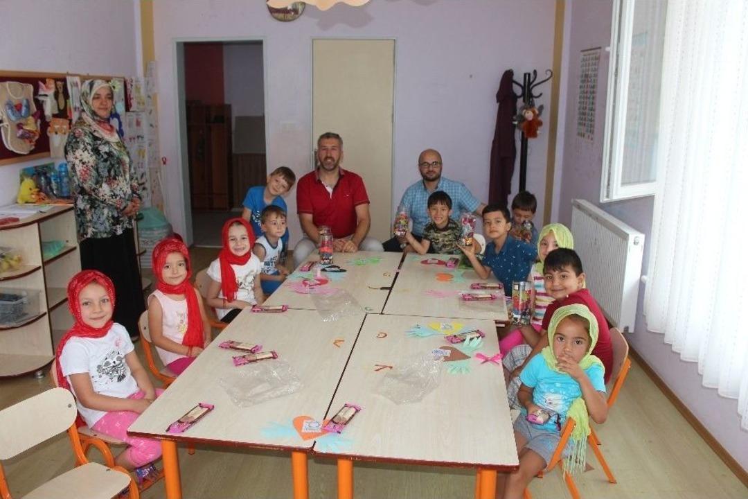 Kur&rsquo;an Kursu &Ouml;ğrencilere Tatlı Motivasyon