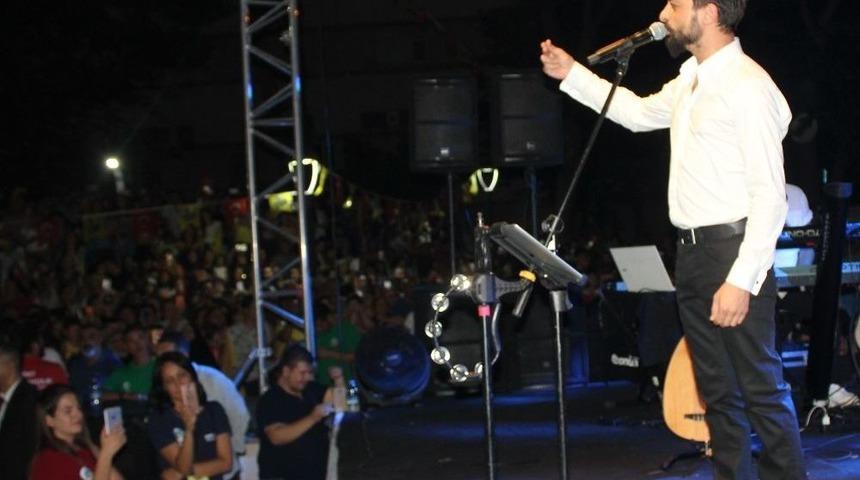 Alaşehir&rsquo;de &Uuml;z&uuml;m Festivali Kortej Y&uuml;r&uuml;y&uuml;ş&uuml;yle Başladı