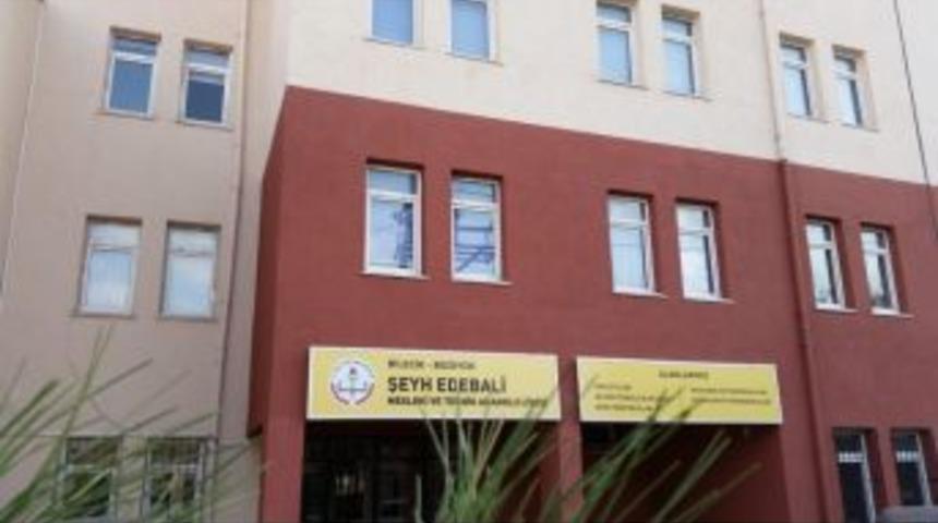 Boz&uuml;y&uuml;k Şeyh Edebali Mesleki Teknik Anadolu Lisesi Hibe Kazandı