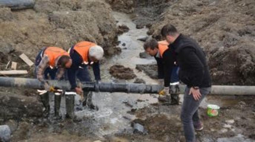 Hakkari&rsquo;de Eski Su Şebekleri İptal Ediliyor