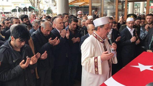 Düzceli Şehidi, Onbinler Son Yolculuğuna Uğurladı