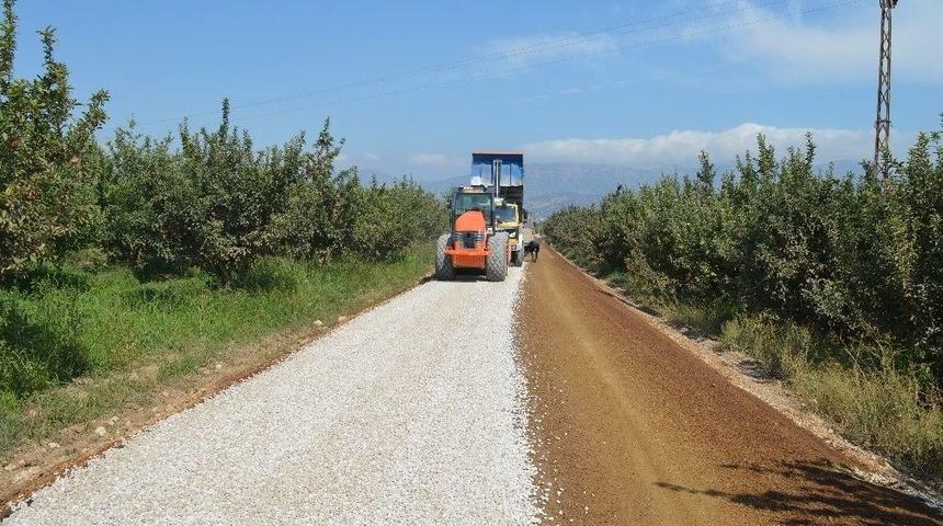 Korkuteli Ballık Yolu Asfaltla Buluşuyor