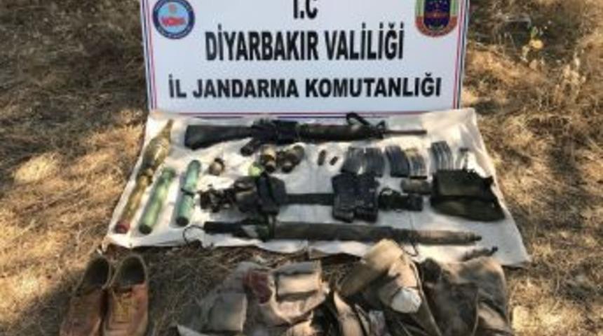 Lice&rsquo;de Etkisiz Hale Getirilen Ter&ouml;ristle Birlikte Silah Ve M&uuml;himmat Ele Ge&ccedil;irildi