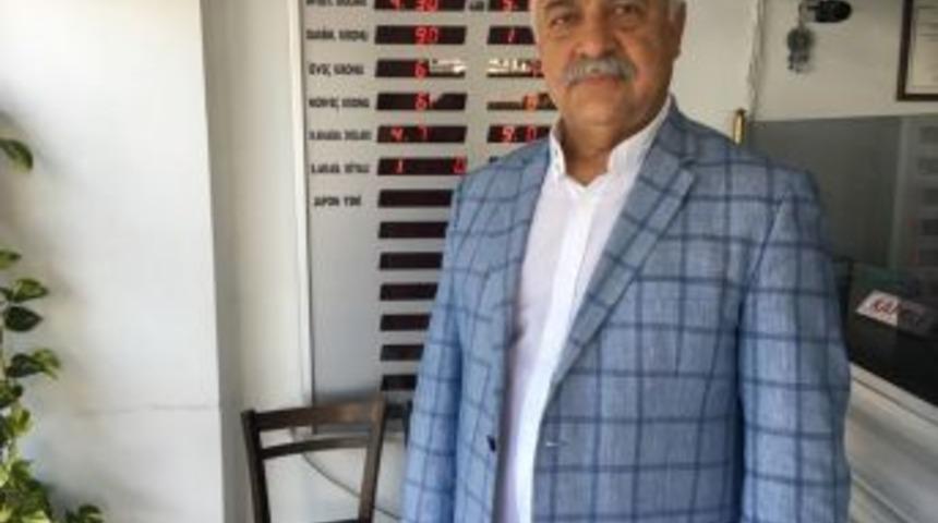 D&ouml;viz B&uuml;roları T&uuml;rk Lirası Yetiştirmekte Zorlanıyor