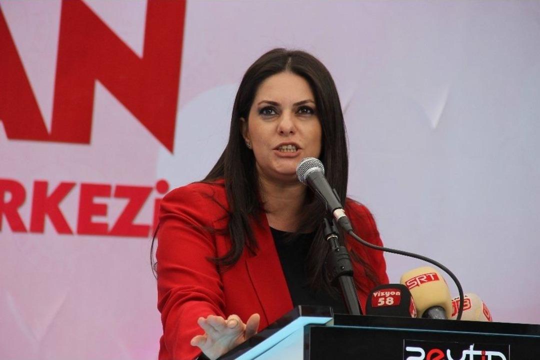 Bakan Sarıeroğlu: "kadına Y&ouml;nelik Şiddetle İlgili Sıfır Tolerans İlkesiyle Hareket Ediyoruz"