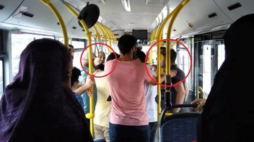 Halk Otob&uuml;s&uuml;nde Yaşlılara Yer Verilmesini İsteyen Gen&ccedil; Darp Edildi