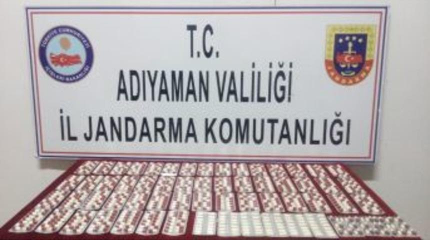 Araç Torpidosunda Kırmızı Reçete İle Satılan Hap Ele Geçirildi
