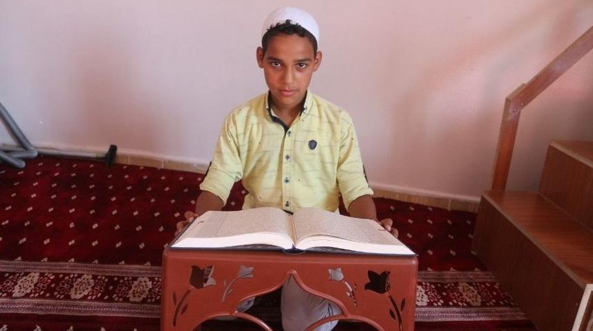 Mardinli 12 Yaşındaki Nurettin Şuş, 9 Ayda Hafız Oldu