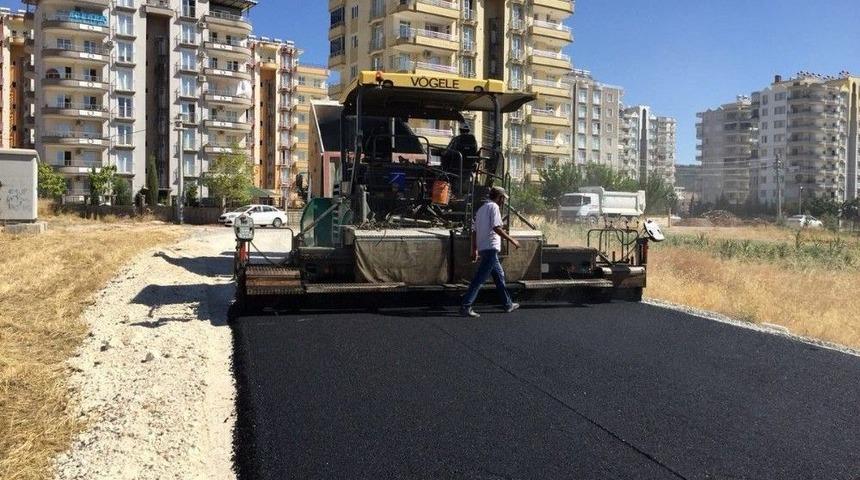Yeni Mahallede Asfalt &Ccedil;alışması Yapıldı