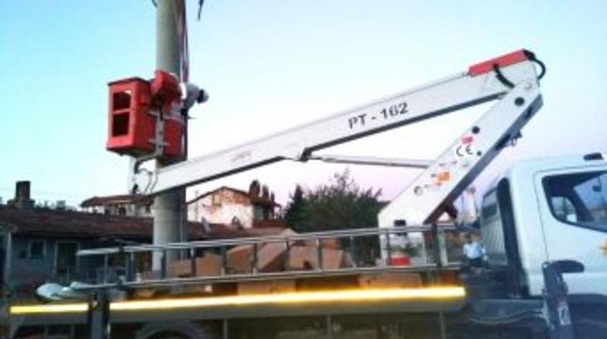 Hisarcık&rsquo;ta Elektrik Kesintilerine Tepki