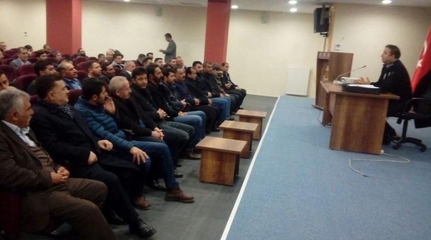 İl Emniyet Müdürlüğünden Öğrencilere Trafik Kuralları Eğitimi