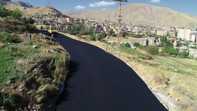 Hakkari’deki Asfalt Çalışması