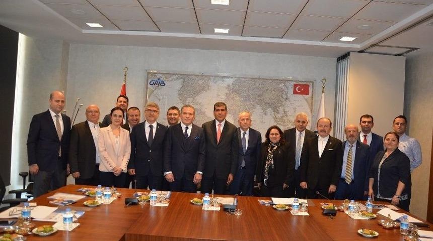 T&uuml;rkiye&rsquo;nin Hububat İhracatına G&uuml;neydoğu Damgası