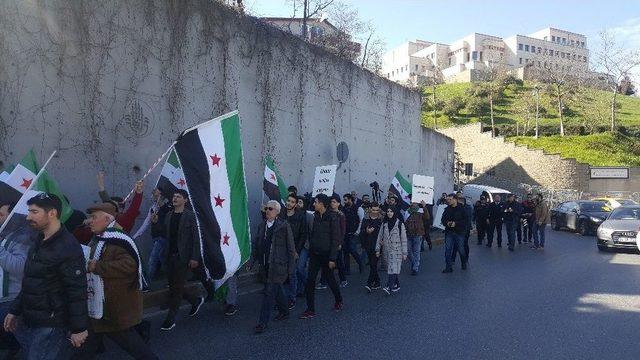 Abd Başkonsolosluğu Önünde Doğu Guta Eylemi