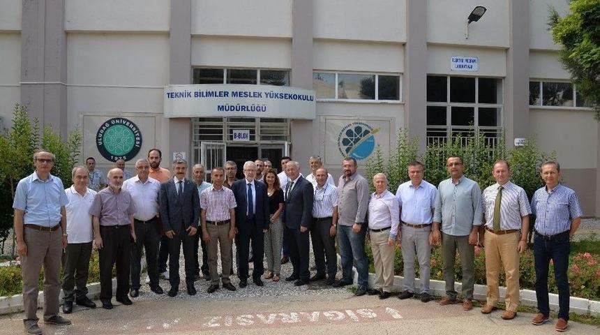 Teknik Bilimler Myo&rsquo;da Devir Teslim