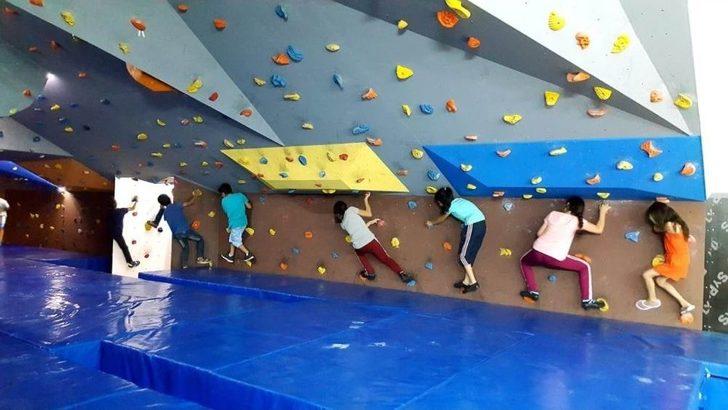 Edremit’te Yaz Spor Okullarına Yoğun İlgi G3