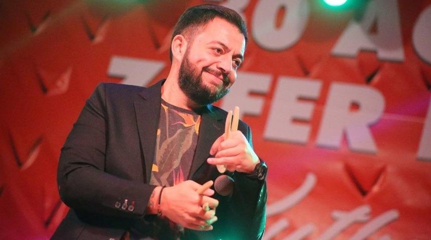 Mezitli&rsquo;de H&uuml;seyin Kağıt Konseri