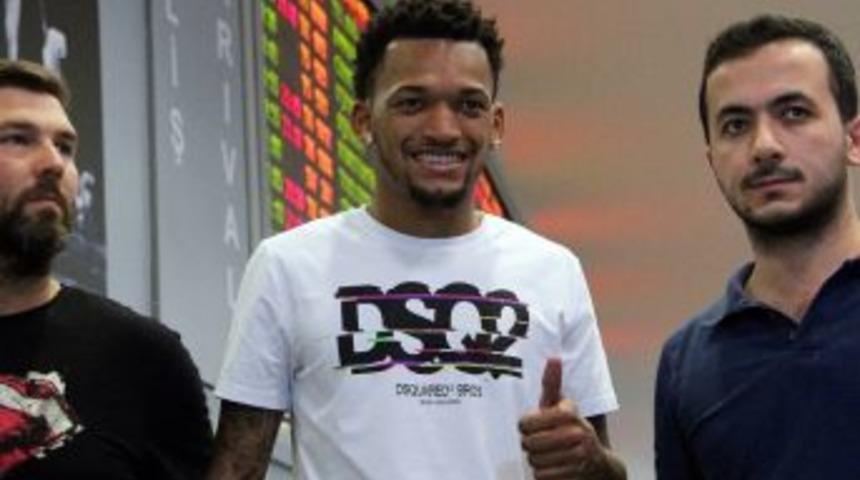 Jailson: "bir R&uuml;yayı Ger&ccedil;ekleştirdim"