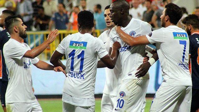 Kasımpaşa’da Diagne, Ramazan Ve Trezeguet’in Sözleşmeleri Uzatıldı