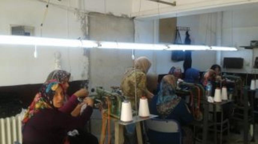 Şaphane’de ’çorap Örücülüğü Kursu’ Açıldı