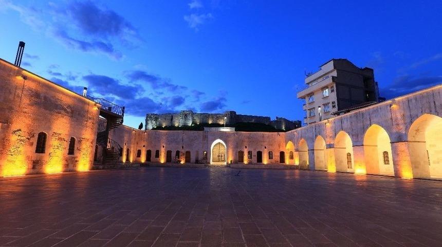 Hışva Han, Dünyanın En İyi Dekorasyona Sahip Mekanı Oldu