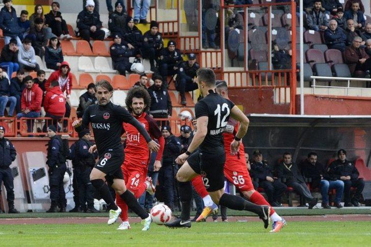 Tff 2. Lig: Gümüşhanespor: - Bugsaşspor: 3 G4