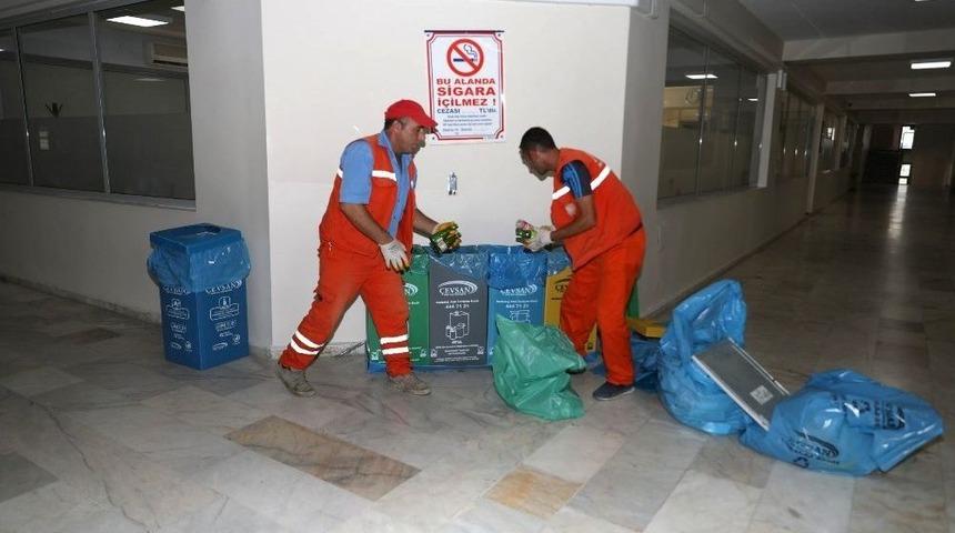 B&uuml;y&uuml;kşehir 5 Ton 248 Kilogram Atık Toplayarak İl Birincisi Oldu