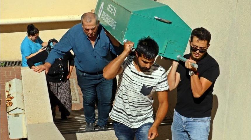 Furkan&rsquo;ın Cenazesi Yakınları Tarafından Alındı