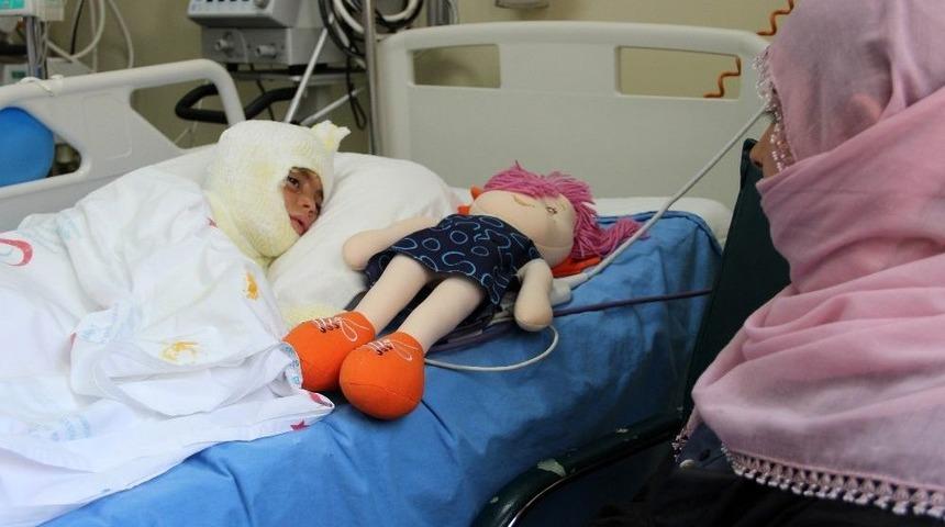 (özel Haber) Tandıra Düşen Çocuk Ölümden Döndü