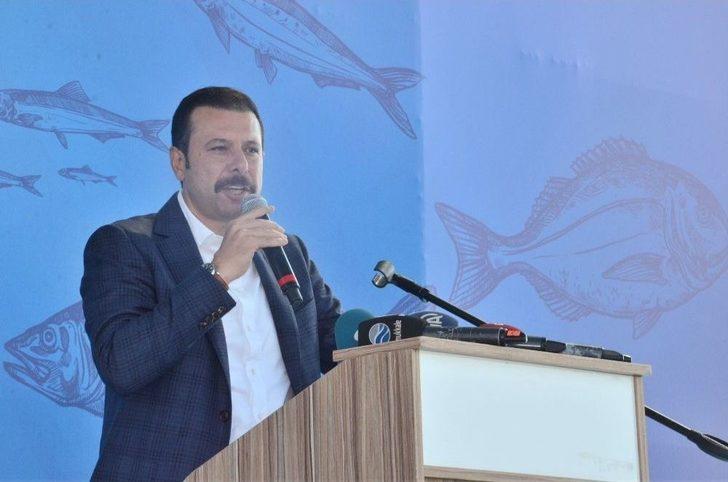 İzmirli Balıkçılar "rastgele" Diyecek G1