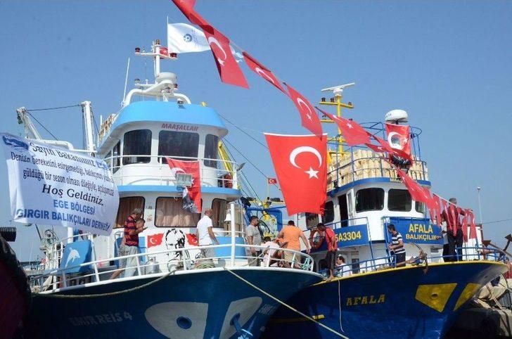 İzmirli Balıkçılar "rastgele" Diyecek G4