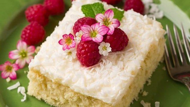 Hindistan Cevizli Kek