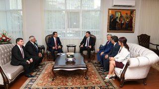 Des’ten Milli Eğitim Bakanı Ziya Selçuk’a Ziyaret