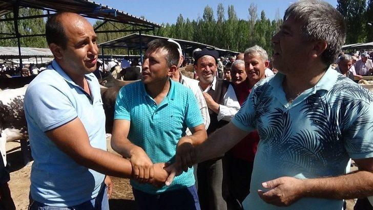 Kurban Pazarı Hareketlendi G4