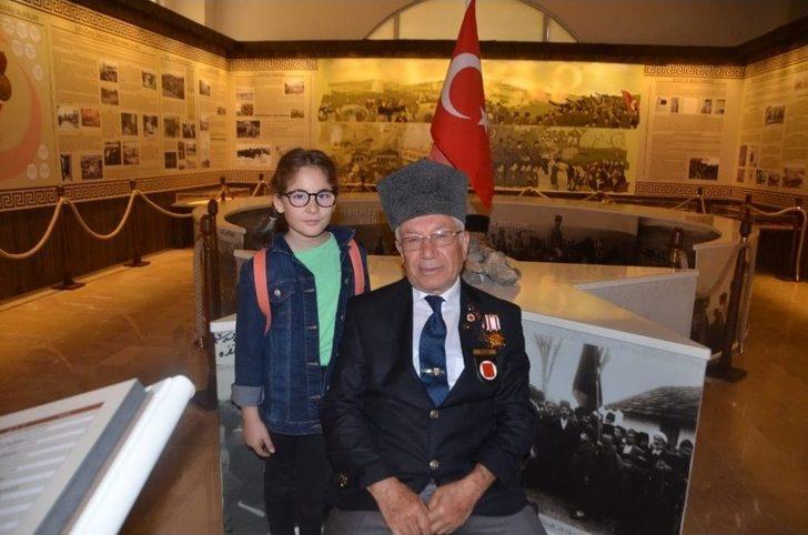 Gaziler Savaş Anılarını Yaşayan Şehir Müzesinde Anlattı G5