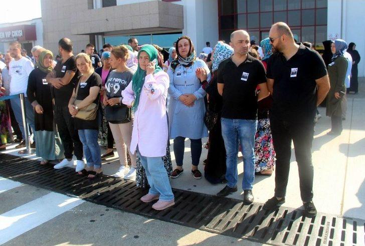 Şehit Annesi: “hainlere İnat Ağlamayacağım” G4