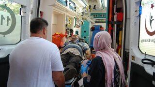 Tarım İşçilerini Taşıyan Minibüs Devrildi: 12 Yaralı