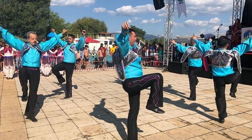 Ergene Halk Oyunları Topluluğu, Ülkeyi Makedonya’da Temsil Etti