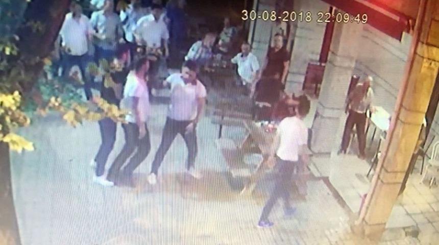 Cami Avlusundaki Dehşetin Zanlıları Yakalandı