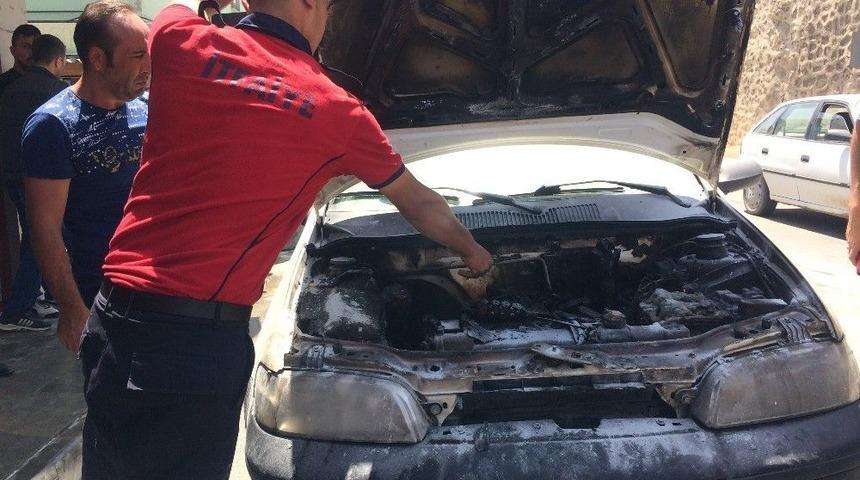 Park Halindeki Ara&ccedil; Alev Aldı