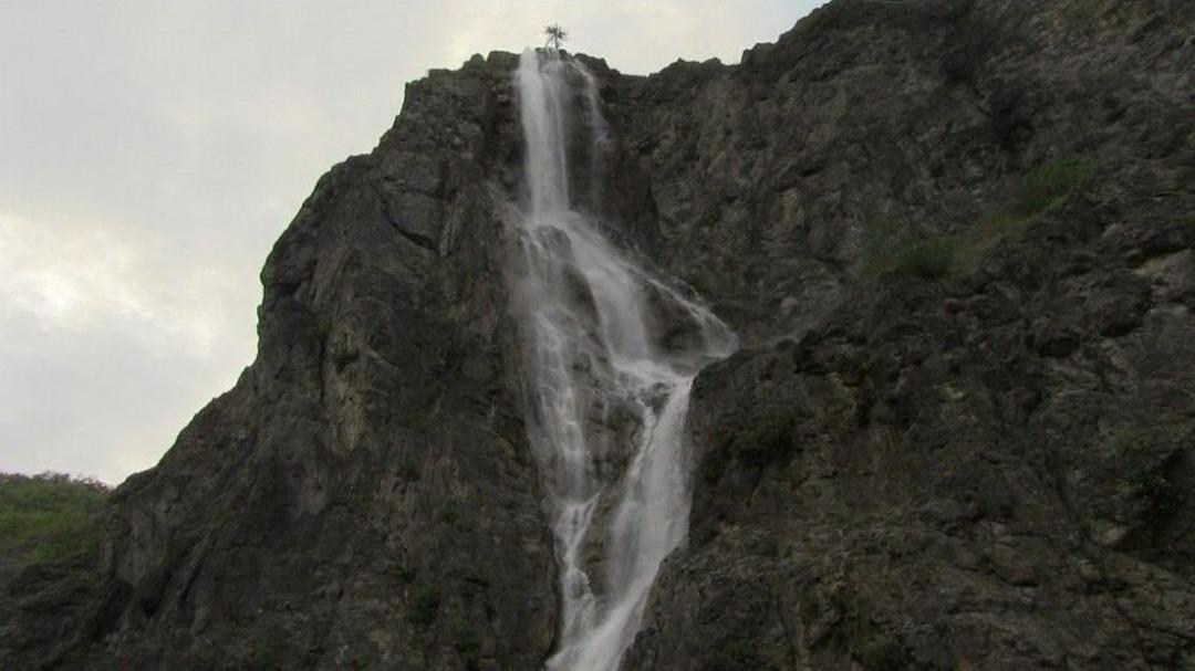 Artvin&rsquo;in Murgul İl&ccedil;esinde Biri Yapay Biri Doğal İki Şelale B&uuml;y&uuml;k İlgi G&ouml;r&uuml;yor