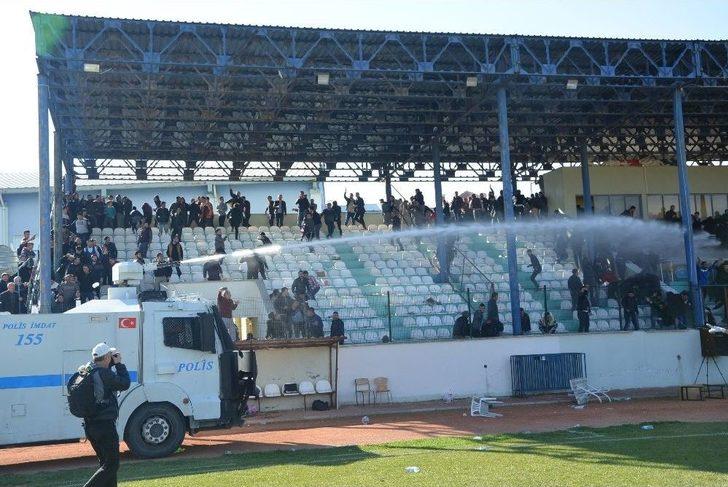 Maç Sonu Gerginliğe Polis Ve Toma Müdahalesi G5