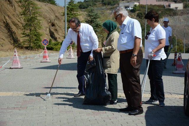 Düzce Üniversitesi Sosyal Farkındalık Oluşturmaya Devam Ediyor