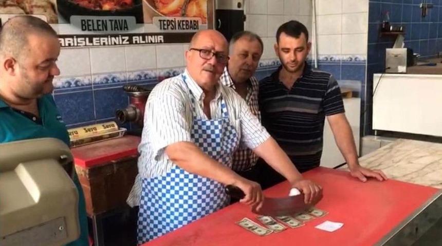 Belen’in Meşhur Bıçak Kıymasını Bu Defa Dolar Kıyması Yaptı