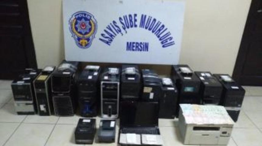 Mersin&rsquo;de Yasa Dışı Bahis Operasyonu: 11 G&ouml;zaltı